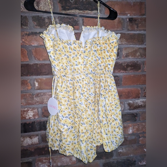 Luxxel Mini Romper Size Large - Picture 4 of 6